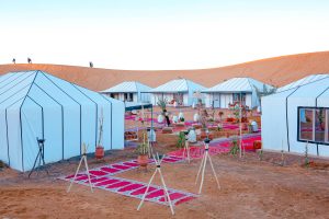 Stunning view of Merzouga dunes, highlighting the best time to visit the Sahara Desert for an unforgettable experience